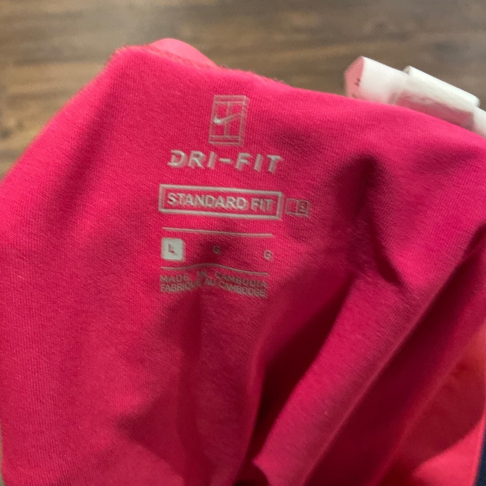 Nike girls L shorts for tennis